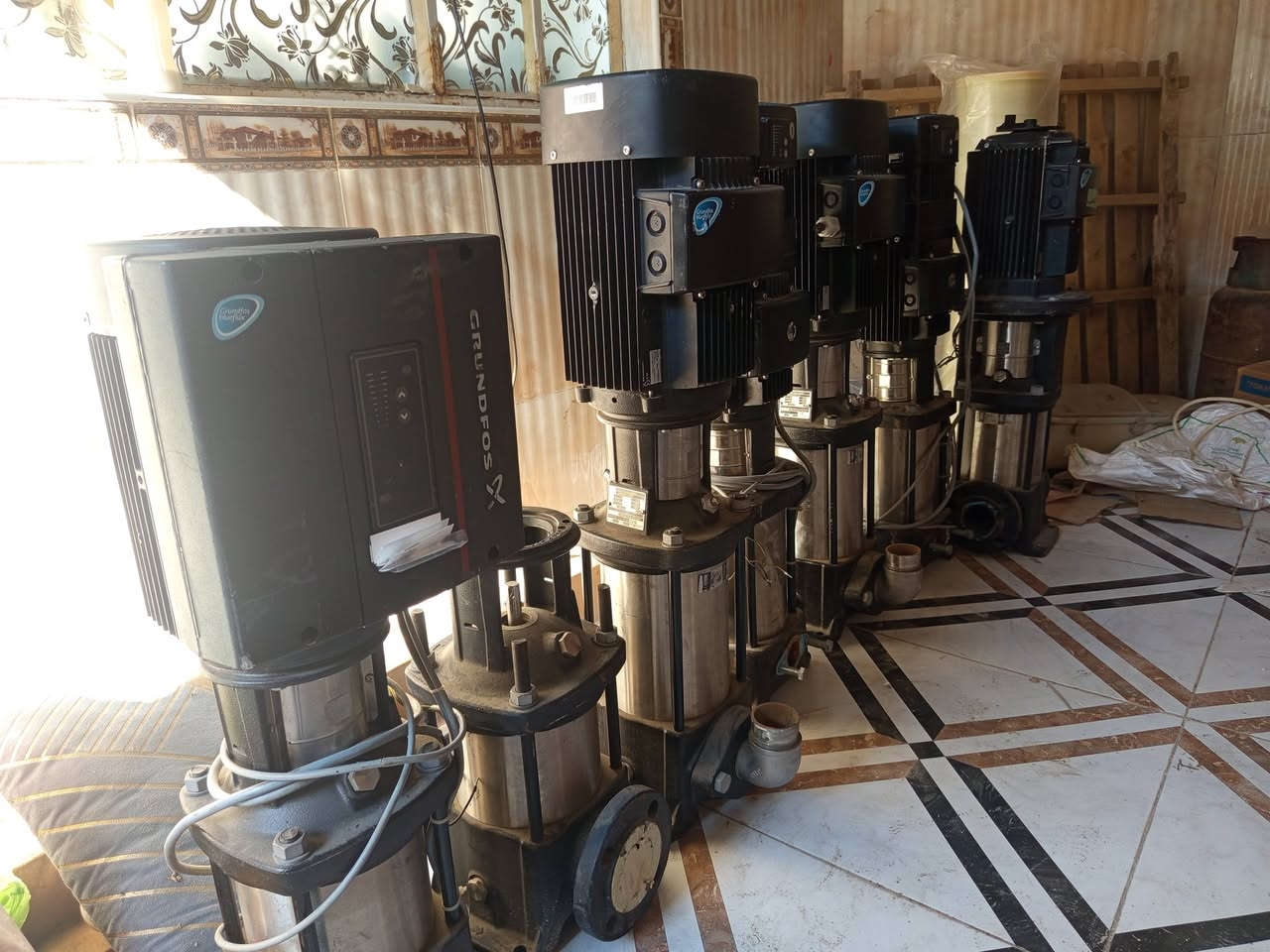 السلام عليكم وصول وجبه جديده من الماطورات تفاصيل داخل الصور احجام الماطورات مكاني السماوه ام العصافير يوجد توصيل لجميع المحافظات ***********
