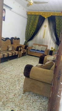بيت للبيع بلديات ضباط قرب مدرسة زين القوس 100متر طابقين زراعي مكاتبه ف...
