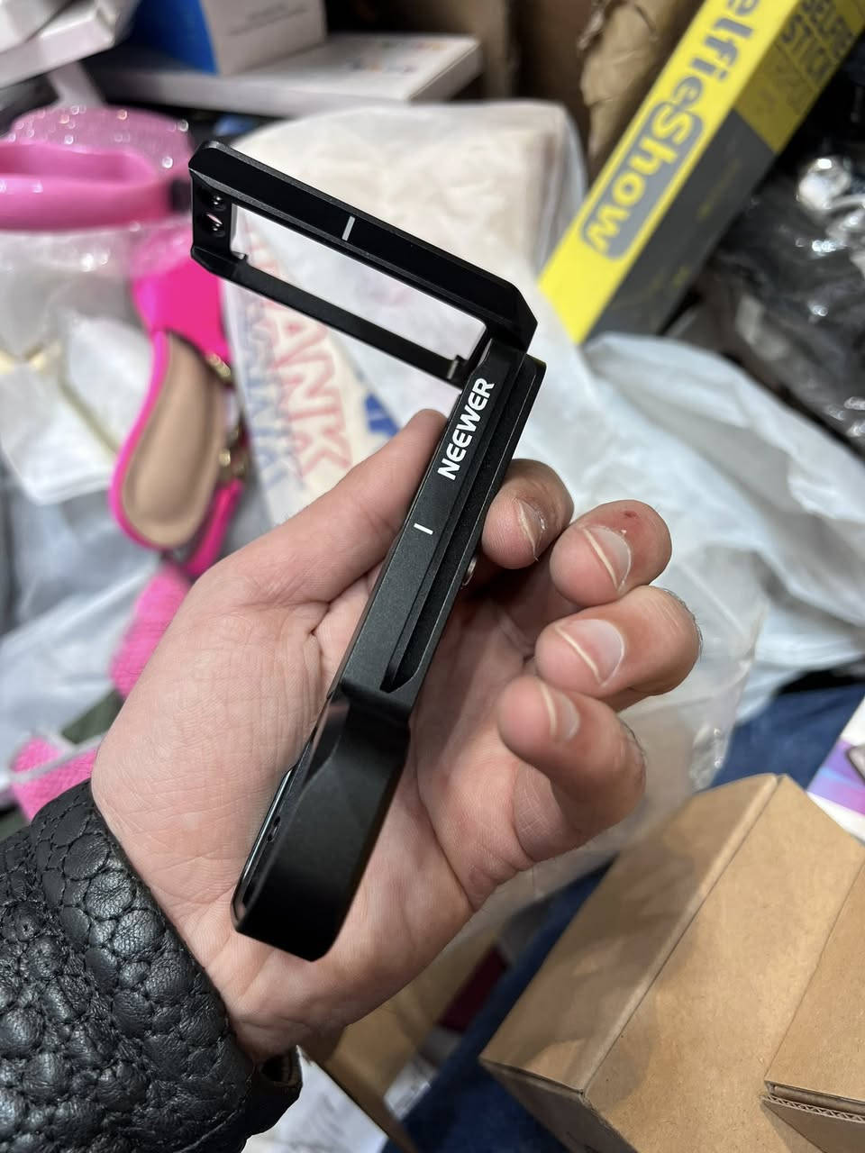 ياالله اخوان  متوفر كيج مال كاميرات شلع ٧ قطعه لو ٨ قطعه  مشكل بي   اوا ام ٨٠ الف شلع


**إذا كنت صاحب هذا الإعلان وتريد حذفه لأي سبب، رجاءا أرسل رسالة إلى الدعم الفني**