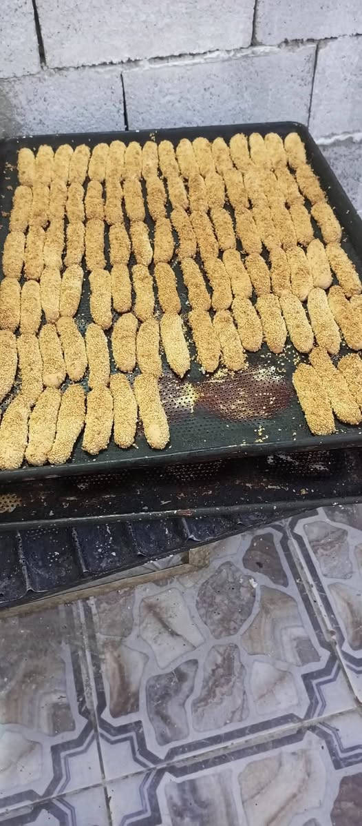 (علاااان)
بسم الله الرحمن الرحيم

تم افتتاح فرن صمون مجاور محل  استاذ ثائر و محل عيسى للعطور  متوفر كعك ابو السمسم  و جرك  وصمون كهربائي متوفر توصيل خدمة توصيل داخل عوينات ***********
@الجميع 
@أشاره
