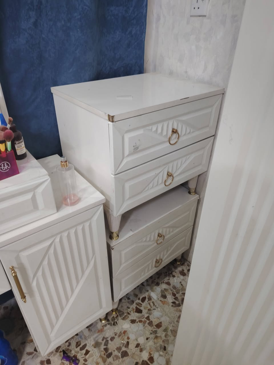 غرفه تركيه زاويه سعر 850 ويه نقل ونصب اي استفسار رقم ***********
