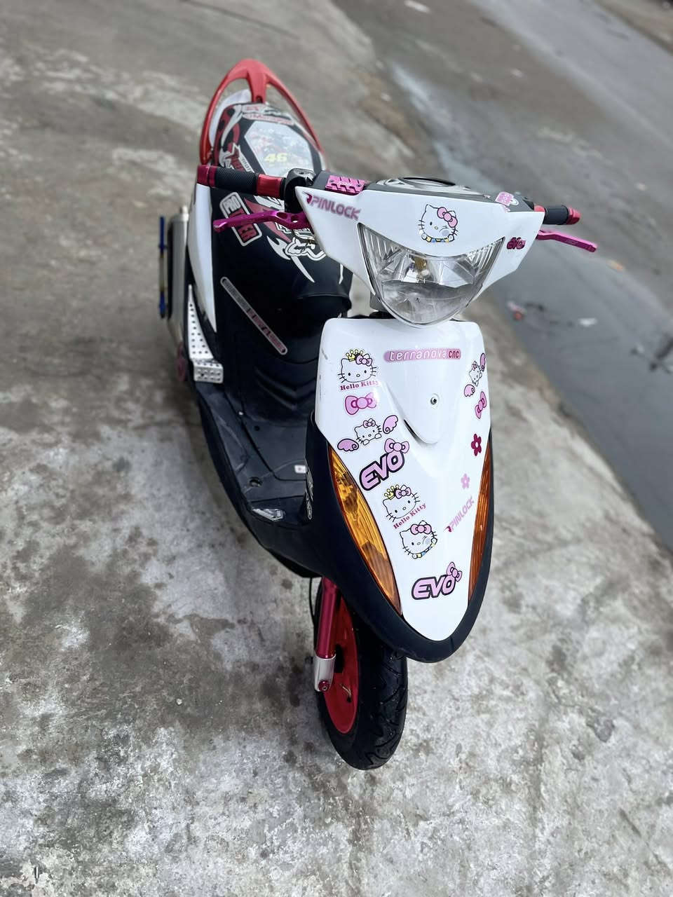 ماكس عدله رياضي نكره سلف بكل وقت مزوده دراجه متعوب عليها ونضيفه ولغرض لاستعجال دابيع مكينه55 شلعه ومعدل خير  اصوليه اوراق كامله
تزويدها اصلي للاستفسار خاص او***********

دبلات 
وياله 
فچ وصينيه 
قبضات
قبق عمبار
صالنصه
قبق مروحه 
قطره 
يدات 
عدادا الكتروني 
اشاير 
دمام مضخم 
تعلاكه 
حافضه رقم شاصي 
ستان صفح
شوته4 ولفات
