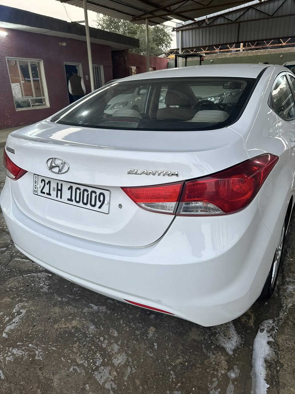 النترا 2014 ماشيه ٧٩ حقيقي سياره جديده على وضع الشركه سبير مانازل
رقم مميز سليمانيه مكفوله من الصبغ فقط قطرات حالوب ناعم فقط بلقماره 
مكينه 1800 مكان سامراء 
سعر ١٤٢ مجال قليل للاستفسار ***********
