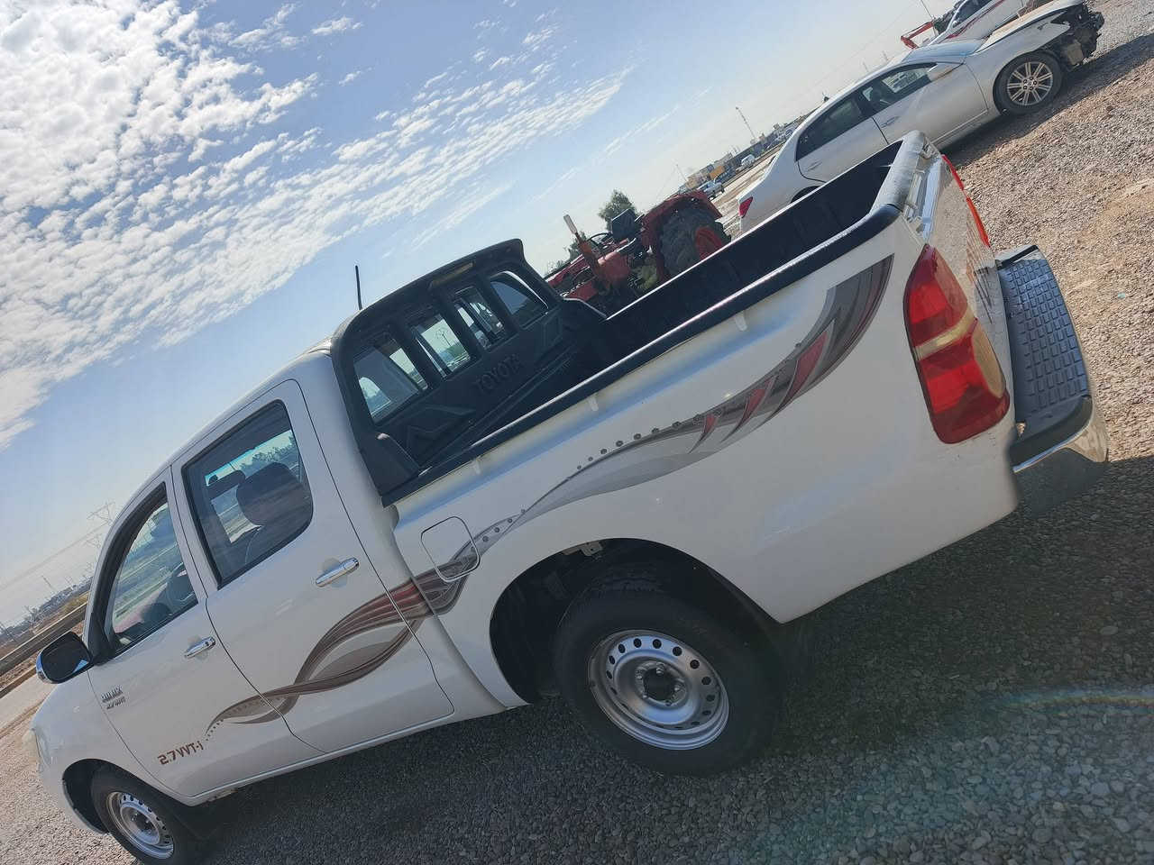 سلام عليكم بيكم موديل 2013كويتي شاصي 19مكفوله كفاله عامه اتماتيك السياراة جاهزه رقم ديالى السعر 190وبيه مجال العنوان ديالى بعقوبه تقاطع الغدس مكلف بل نشر التفاصيل ***********_‏‪***********‬‏
