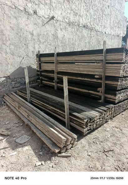 سلام عليكم قالب خشب للبيع العدد 13 مكعب نضيف الرقم ***********
