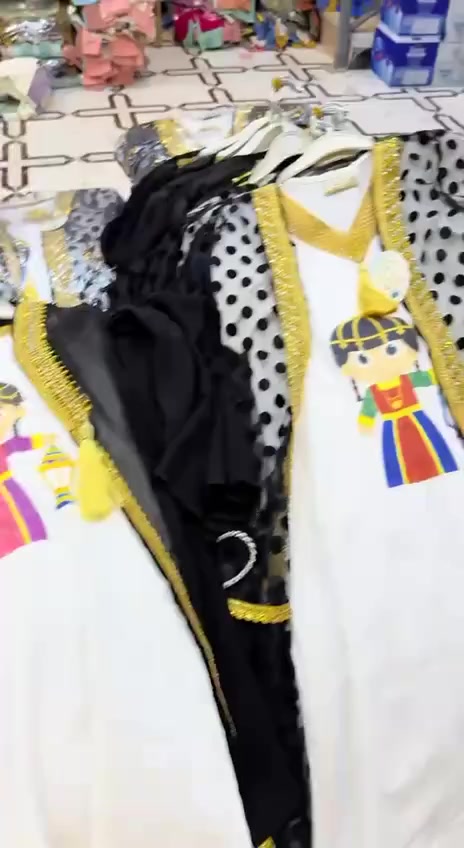 دشداشة رمضانية بيبي 
قماش ايروبين 
قياسات 
من 1 سنة 
الى3 سنة 
سعر الدرزن 80
تصيل 6 الف


**إذا كنت صاحب هذا الإعلان وتريد حذفه لأي سبب، رجاءا أرسل رسالة إلى الدعم الفني**