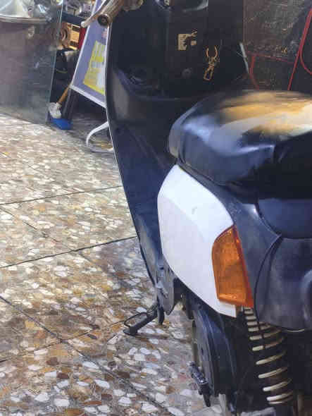 السلام عليكم
دراجه بوليس بأسمي الدراجه 
بوشه 55 سلف 55 كابريتر جديد ضفيرة جديده تايرات جديده كهربائيات شغاله كامله سلف نكره هندر واحد تشتغل 
باتري جديد دشبول جديد دراجه نضيفه خير من الله 
 دهن بدتله اليوم امزويل الاصلي نقصهة كفرات عله شوية ترتيب دراجه مال جنايه مشتغليهة شغل صحيح
سعر 500 و بيهة مجال للطيبين
مكاني بغداد الدورة شارع الصحه 
رقمي *********** واتساب متواجد
