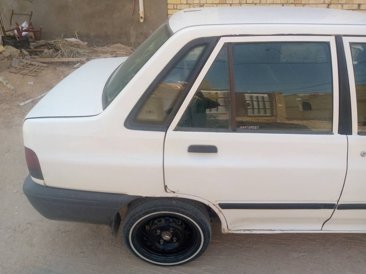 السلام عليكم  سايبه موديل 12 رقم واسط مداور ثاني يوم راعيه شارع بيتي بل نجف سياره كفاله عامه بس خسفه بل تكمه مال سايق السعر 25 بيه مجال قليل هاذا رقم ***********
