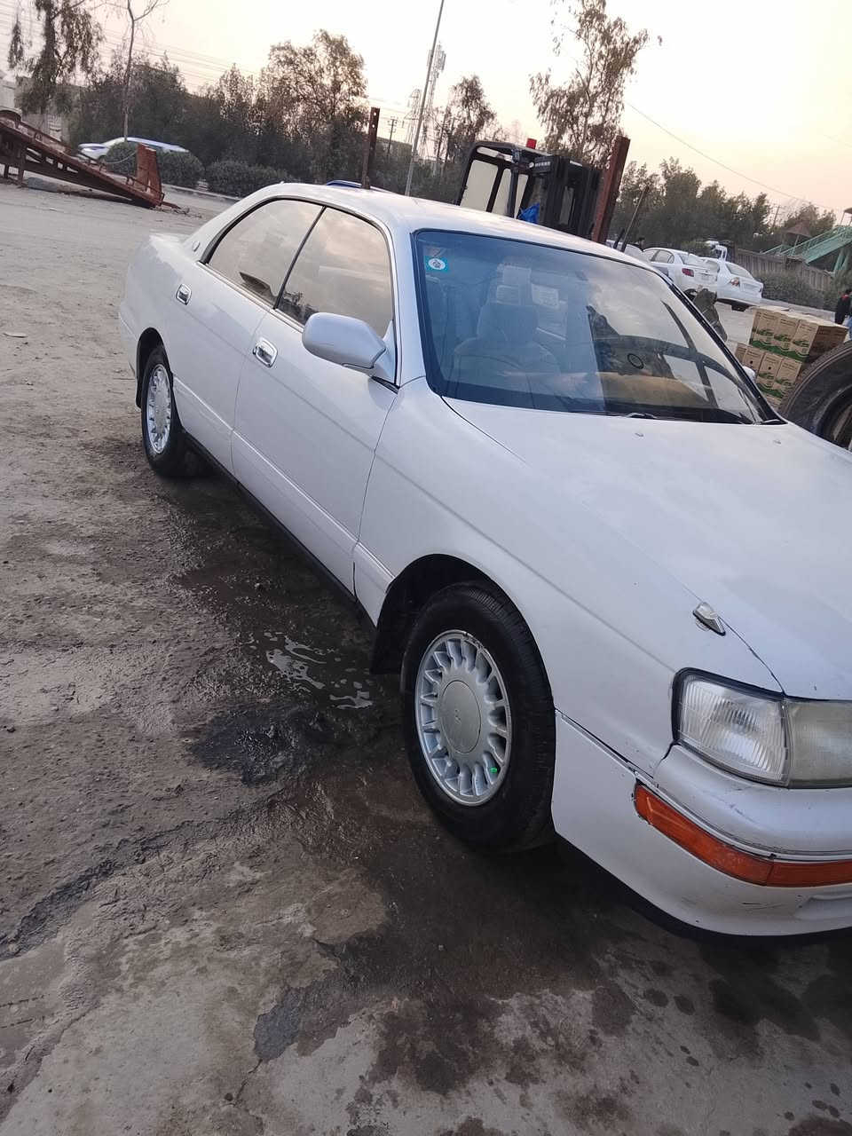 السلام عليكم عندي بطه للبيع نظيفه موديل 1992اريد مراوس كيا دبل قماره موديل 2008//2007//***********//***********
