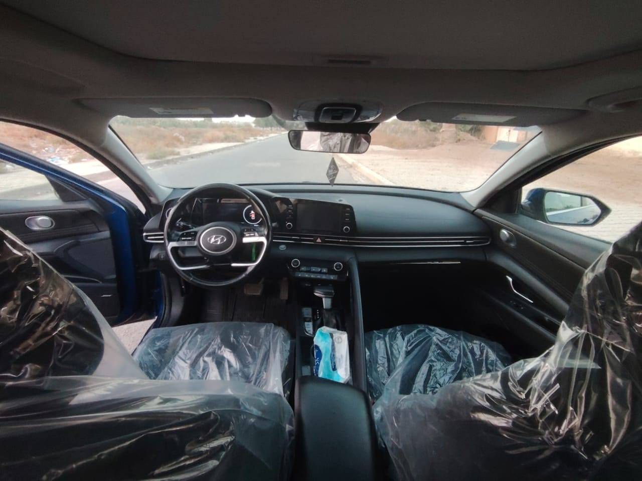 السلام عليكم
للبيع او المراوس النترا 2022 امريكي فول مواصفات للاخير رقم بغداد هزة جديدة بأسمي 
بنزين اصل  مو هايبرد 
الحادث جاملغ خلفي وباب 
السونار مرفق بالمنشور 
السعر149بيهة مجال قليل 
مكان السيارة بغداد 
***********
