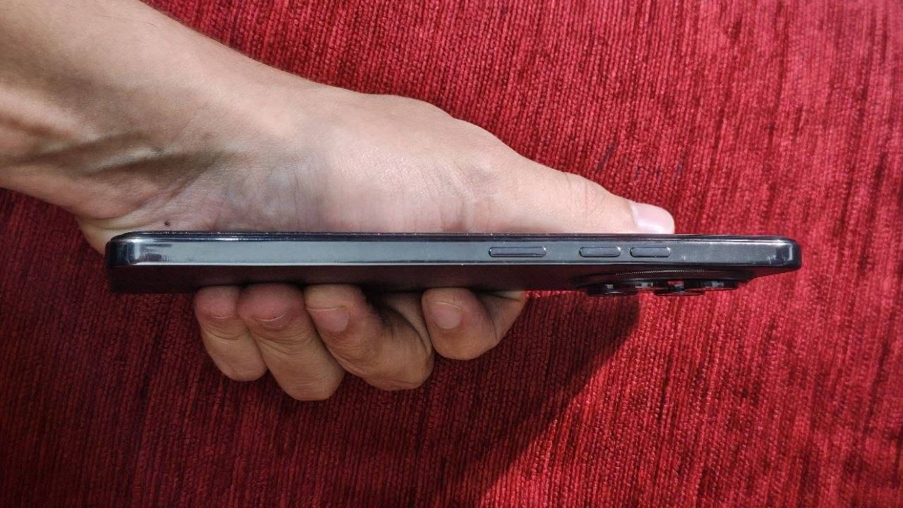 سلام عليكم
Tecno Spark 30 pro

نظافة فول كدام عينك شرط 

ما واصل صيانة ابد

كامرة 108

شحن 33واط

رام 8+8

ببجي 60 فريم

شاشة آمولد 120 هرتز 

 ( 250)السعر 

وبي مجال 

 رقمي ***********

