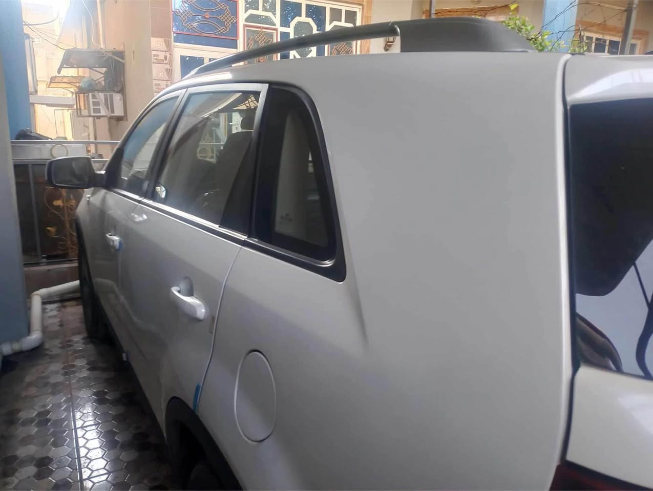 🔰السلام عليكم سورنتو 2014 مكفوله كفاله عامه ماعدا بارد اصبع بالجاملغ الخلفي كير محرك كله جديد مواصفات عاديه محرك 6️⃣ السياره جديده وعلئ ايد وحده من 2014 لحد الان للاتصال السعر 185 وبيها مجال 
 مكانه ديالئ*********** ملاحظة اني مكلف بالنشر وشكراً. بغداد, العراق
