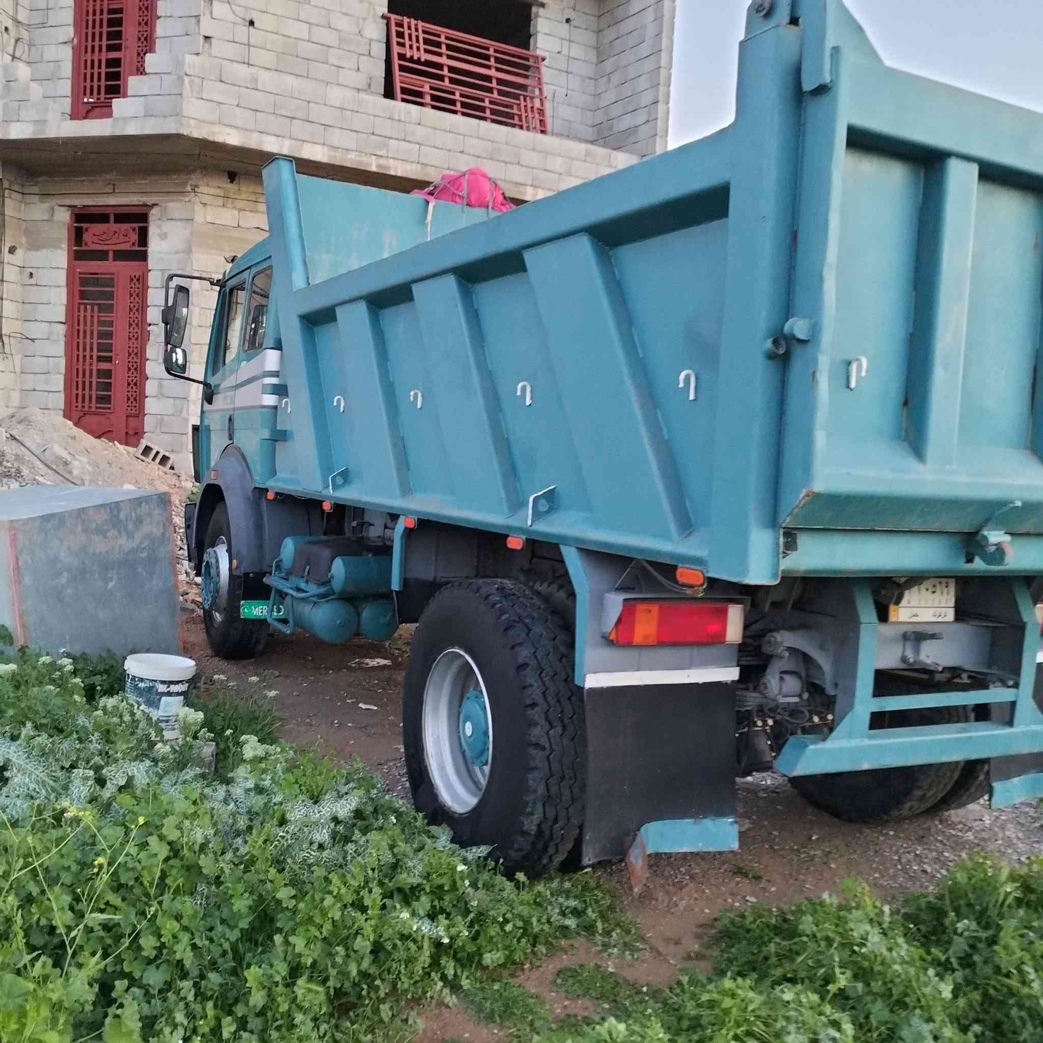 البي كرواتي
كلابي
حجم 1831
مكينه ستة لاصرف ولابخار
كير كهربائي
رقم كركوك
تخم تاير جديد
باتريات جدد
سنويه لل27
مكانها ديالى ناحية السعدية 
السعر 250
***********
