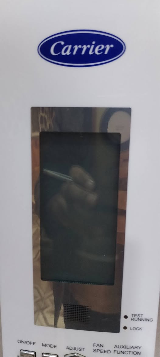 السلام عليكم للبيع سبلت عمودي نوعيه كارير امريكي عدد ٢الحجم ٣طن موصل حي سومر
***********
