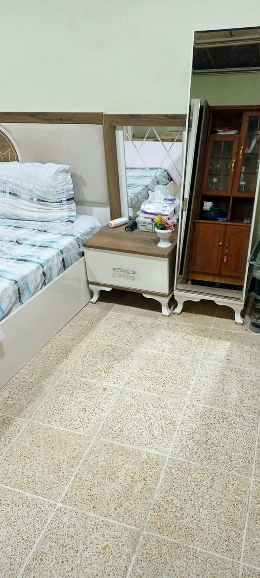 غرفه تركيه أبواب للبيع او مراوس بغرفه صاج *********** ***********
