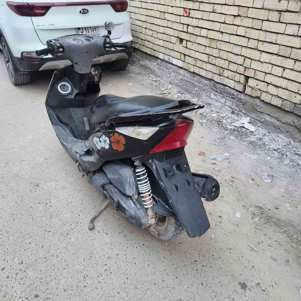 السلام عليكم دراجة ثعلب للبيع
كهرابايات شغلة مكين شلعة ومعدل سلف هندر كلة شغال نكرة
اوراق كامل سعر ٤٠٠ وبيهة مجال مستعجل عل بيعة 
*********** عنوان بغداد الحرية دولعي
