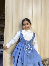 فستان ٣ قطع • عمر ٤-٥ • توصيل خانقين