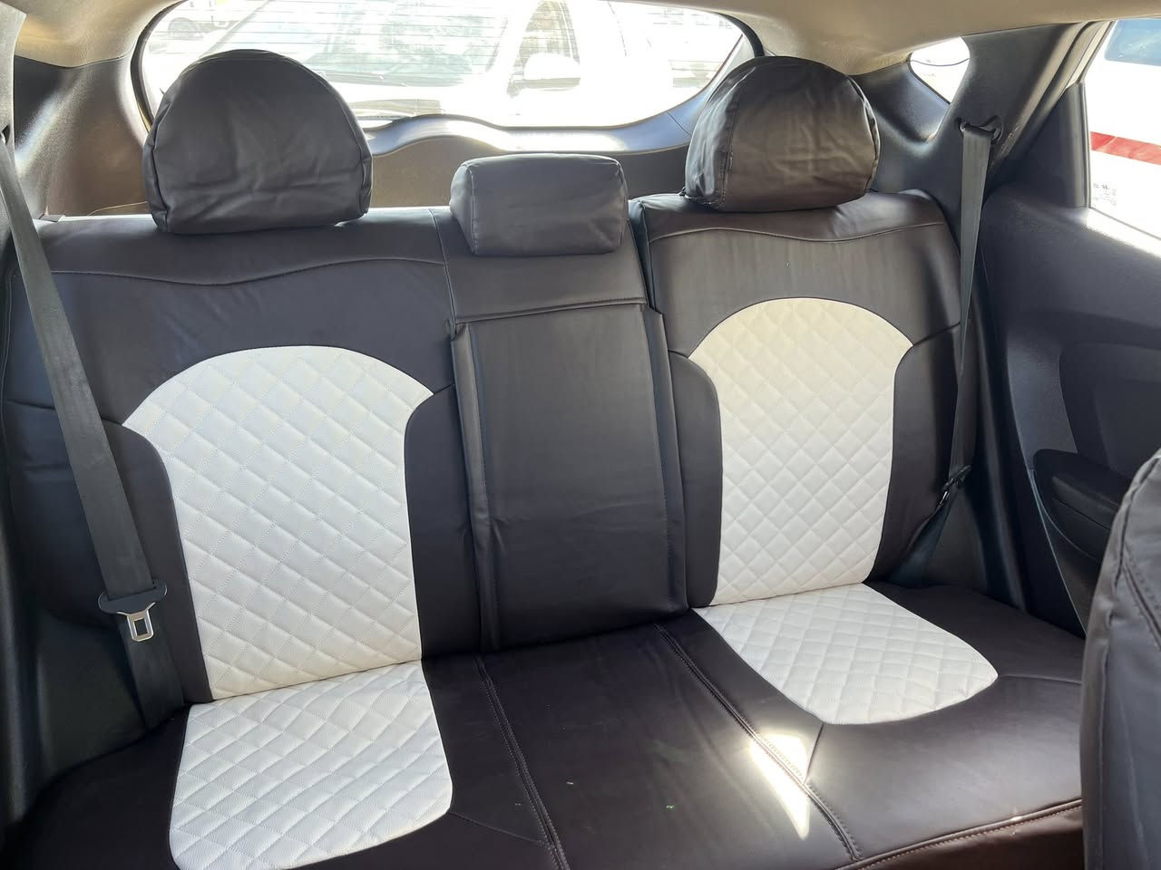 السلام عليكم يوجد دوشمة توسان جلد موديل من 11)16) سعره 80 يوجد توصيل جميع المحافظات ***********
@إشارة
