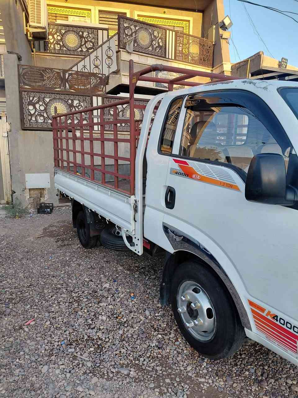 سيارة فحل موديل ٢٠١١باسمي اي نقص مابيها  سعر ١٠٨ بغداد *********** تحويل مباشر
