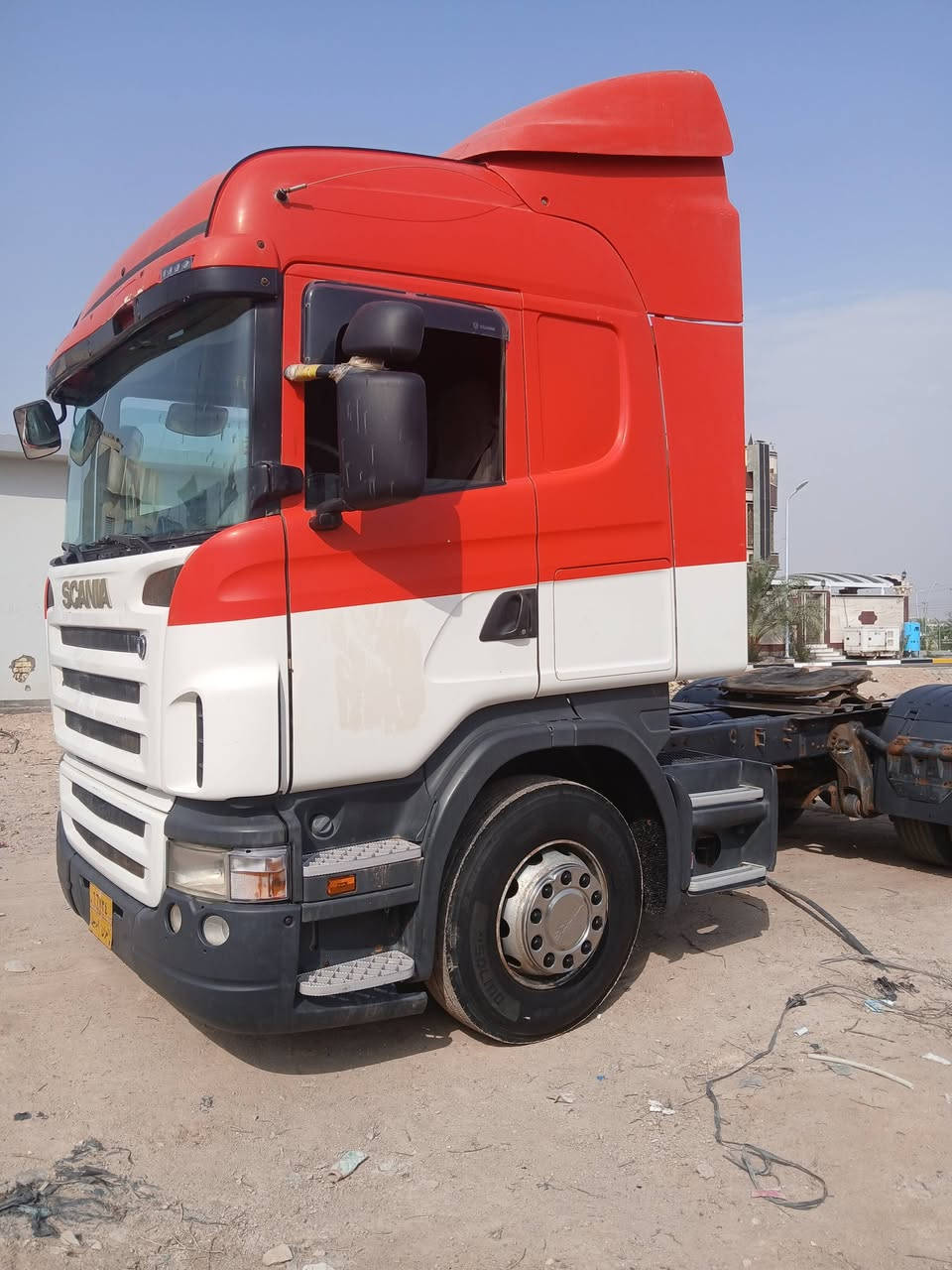 راس تريله ٢٠٠٨  رقم أربيل  ٣ لوحات فلات بسم كردي شرط التحويل سنويه منتهيه   السعر  ١٦٠ وبيه مجال للستفسار ***********
