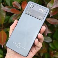 تلفون POCO X4 Pro 5Gذاكره128سعر 180رقم 07833651154