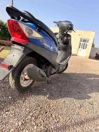 مكلف بالنشر.    دراجه كامكو للبيع 14 للاستفسار اتصل عل الرقم 078117477...