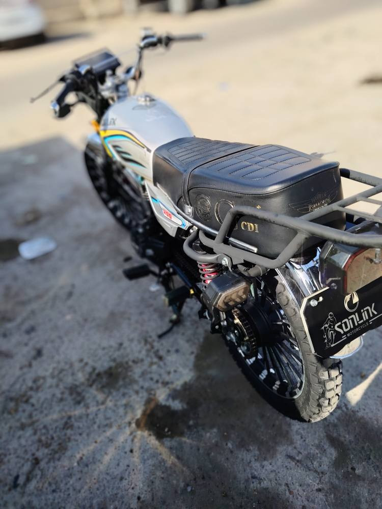 السلام عليكم 
دراجه سونلينك مديل 2025 
محرك 200 
محرك ما مفتوح 
مكاني بغداد الشيخ عمر بغداد, العراق


**إذا كنت صاحب هذا الإعلان وتريد حذفه لأي سبب، رجاءا أرسل رسالة إلى الدعم الفني**