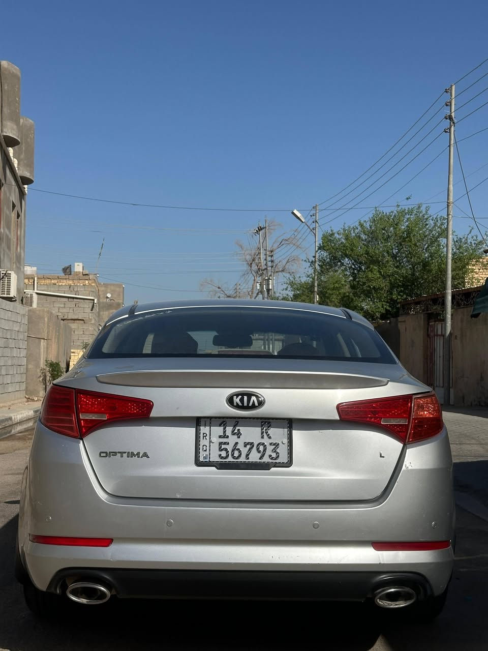 كيا اوبتيما 2014 خليجي المكينة دوش مكفولة من الصبغ سيارة النضيفة رقم بصره بأسمي مكاني بالبصرة السعر 135 للستفسار اكثر ***********
