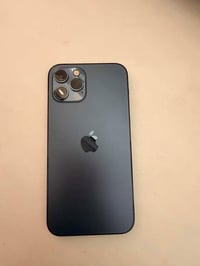 12برو  للبيع بطاريه 77  ذاكره 128   الجهاز استخدام شخصي مال بيت نضيف ك...