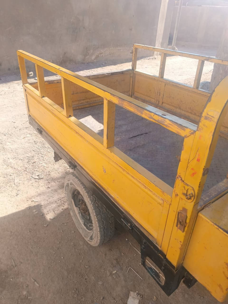 ستوته ام تي ار 2017 ادوات تايرات جدد وياله جدد باتري جديد لايت جديد شاصي مكفول بدي لاخياس ولا لحيم مكينه نكره سلف لايت نشرات بالخلف السعر 650 وبيهه مجال القرنه الشرش ***********
