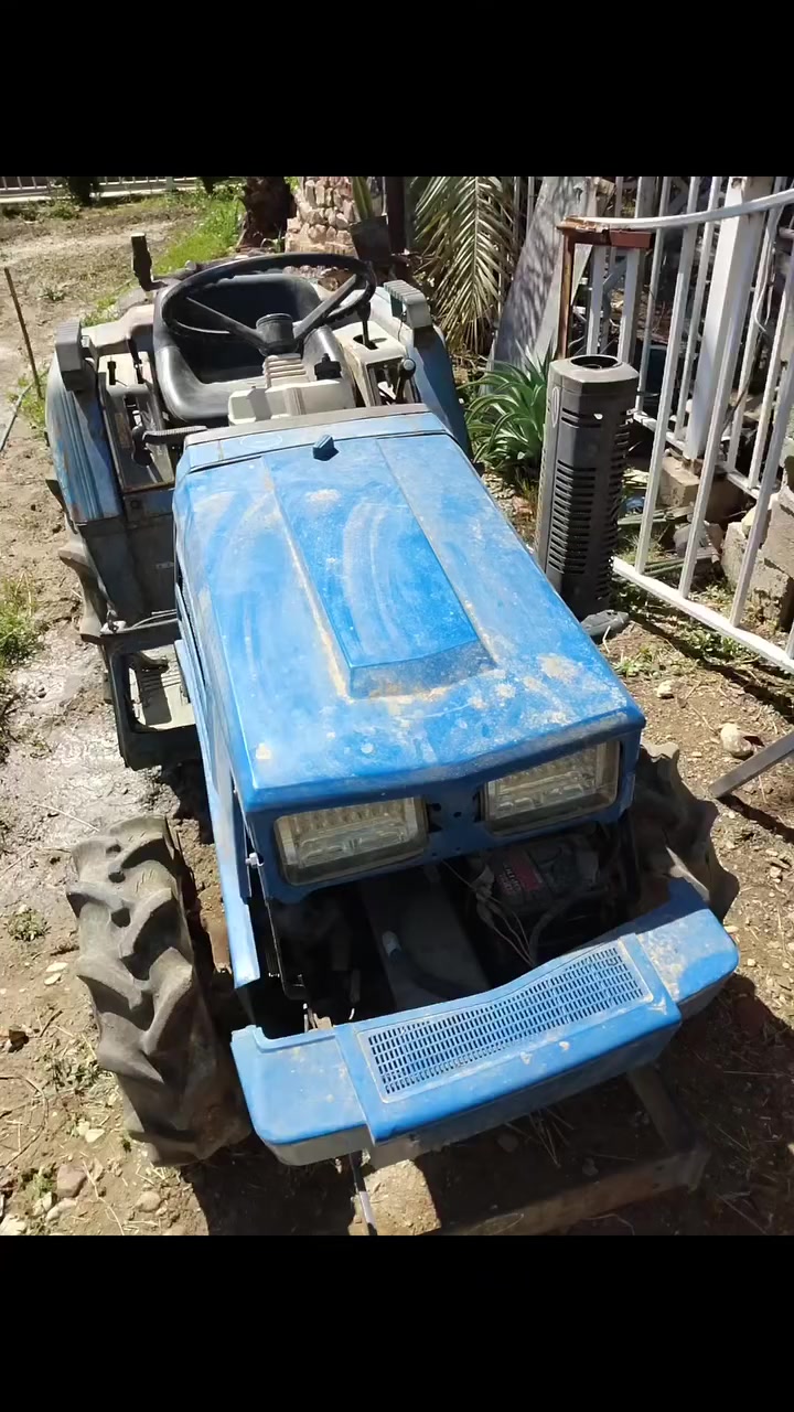 يوجد تنكتر للبيع سعر 37ورقه وبيه مجال بسيط تنكتر شغال اي نقص مابيه وراه مثرانه مثل ماموضح بل تصوير اي استفسار تواصل خاص او الاتصال على رقم ***********
