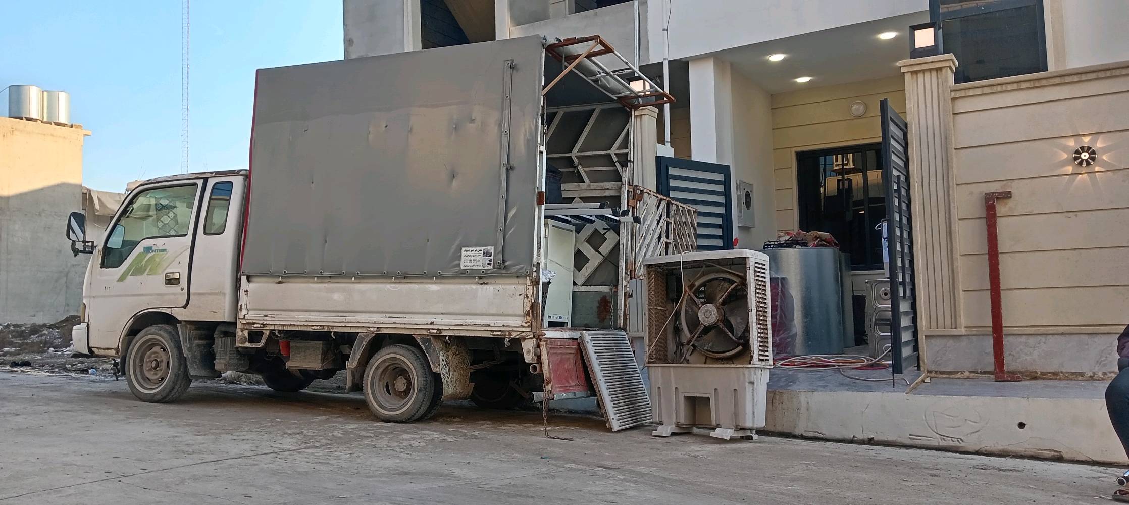 كيا حمل للاجرة نقل من موصل الى جميع محافظات العراق الى عندة حمل غذائية   انشائية  او نقل اثاث اوي بضاعة يتصل عل رقمين   *********** /// ***********///مكاني موصل  محافظات هم نطلع 👉🥰   واتساب متوفر #موصل_بغداد_كركوك_حله_نجف #اربيل_دهوك_كركوك_بغداد