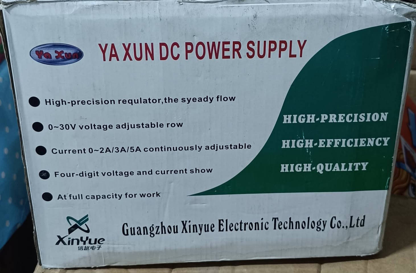 باور سبلاي YaXun 1501AD أصلي - لصيانة الموبايلات والإلكترونيات (جديد)
للبيع جهاز Power Supply من ماركة Ya Xun الشهيرة، الموديل 1501AD. الجهاز غني عن التعريف لأصحاب محلات الصيانة والهواة، يتميز بدقة عالية واستقرار في الأداء.
​المواصفات والمميزات:
​الموديل: YaXun 1501AD.
​الفولتية: تحكم دقيق من 0 إلى 15 فولت.
​التيار: يصل إلى 1 أمبير.
​الشاشة: مزود بشاشة رقمية (Digital) لعرض الفولت، بالإضافة إلى مؤشرات انالوج (Analog) للفولت والامبير لضمان أعلى دقة في القراءة.
​وظائف إضافية: يحتوي على خاصية فحص الإشارة (RF) لاختبار جودة إرسال الموبايل.
​الملحقات: يأتي مع كامل كابلات الفحص (المجسات) الأصلية المتعددة الرؤوس (كما موضح بالصور).
​الحالة: الجهاز جديد وشغال 100%، والكرتونة الأصلية متوفرة.
​الاستخدامات:
​تشغيل وفحص هواتف الآيفون والأندرويد.
​شحن البطاريات الخارجية.
​تحديد مسارات الشورت (Short circuit) في البوردات الإلكترونية.
والكثير من مميزات اصحاب صيانه اكيد يعرفونه
السعر 25000


**إذا كنت صاحب هذا الإعلان وتريد حذفه لأي سبب، رجاءا أرسل رسالة إلى الدعم الفني**