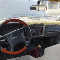 جي ام سي بيكاب • ٢٠٠١ • رقم كركوك