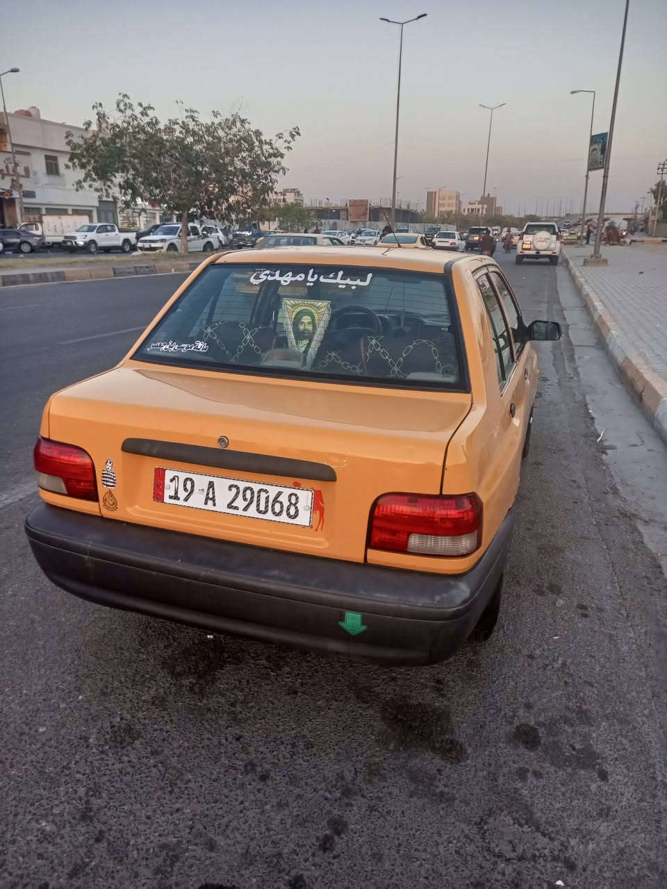 السلام عليكم سايبه 18 للبيع كفاله كفاله كير مكينه حداديه كشر شوفت عينك . تدفه وتبريد و كهربائيات كلها شغاله ماناقصها اي شي تجي وتشوف احلى من الصور مكاني كربلاء السعر 47 وبيها مجال  ***********
