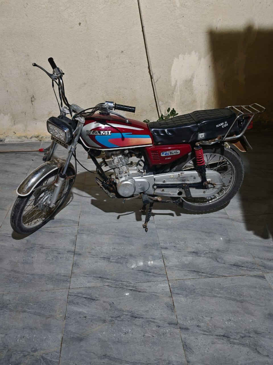 سلام عليكم شباب دراجه رقم وسنويه مديل 2011 السنويه 27تنتهي مكاني البصره قضاء المدينه *********** بي واتساب
