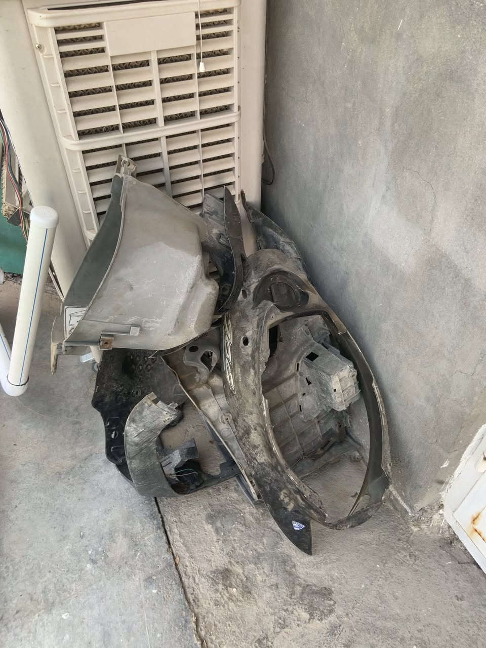 السلام عليكم اخوان
دراجه ان 7 زروف للبيع
YAMAHA

سرعه الدراجه 80km
 
اخوان الدراجه عمرتهة بس الصراحه احتاجيت فلوس و اريد ابيعهة عمرتهة ع نص يعني بعد يرادلهة ترتيبات و رجع  جديده تايرات جديد و وياله جدد و الشاصي مالتهة نضيف حيل غراظهة كامله بس ما كدرت اكمل تعمير لان مشغول يرادلهة ترتيبات بسيطه و ترجع جديده  مكينهة ياماهة نشطهة و سرعه 80 الدراجه حلوه بس يرادلهة شغل 

مكاني بغداد الدوره 

للستفسار خاص لو ع رقم 
*********** 
الرقم بي واتساب
