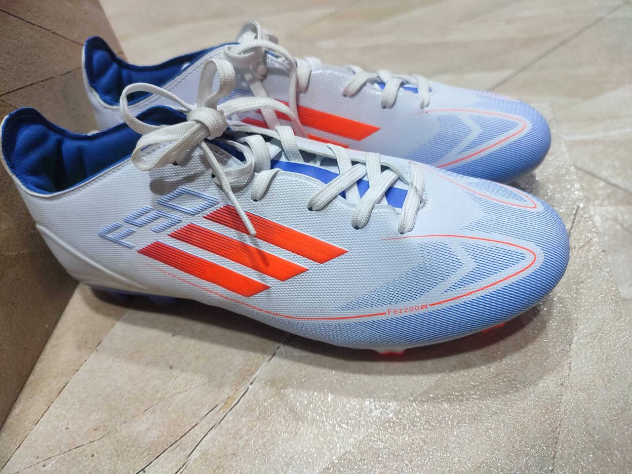 F50
صناعه فيتنامي وزن خفيف قياس 40 سعر 20


**إذا كنت صاحب هذا الإعلان وتريد حذفه لأي سبب، رجاءا أرسل رسالة إلى الدعم الفني**