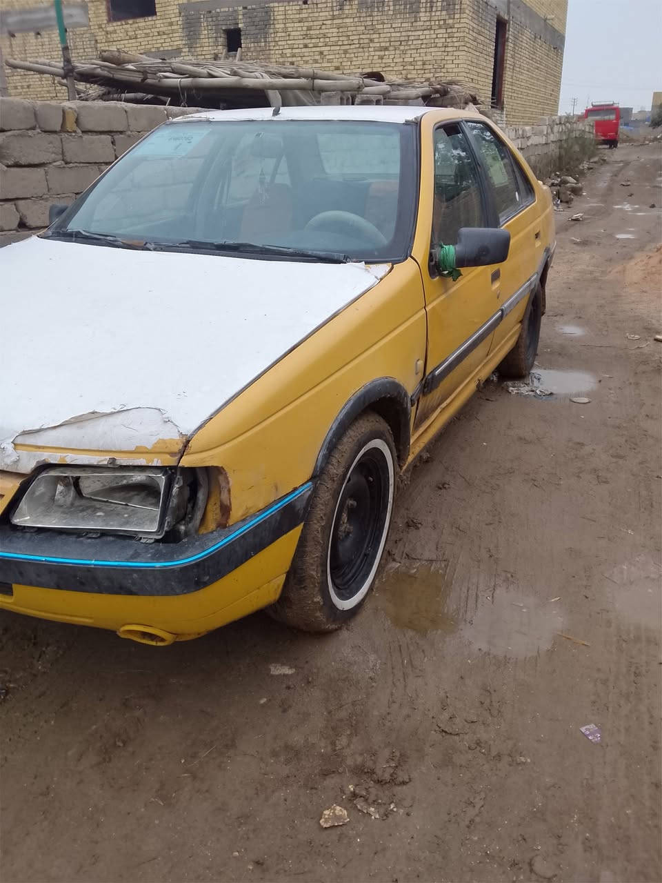 بيجو 405 للبيع متوازي عليها شوفت عينكم نقصها لايتات وبطانه باب تنقيص وتبخير تنقيصها كل سبوعين ربع لتر مكاني ناصريه سعر 13 وبيها مجال راعيها يمي  قفلها 10 من الاخير  ***********
