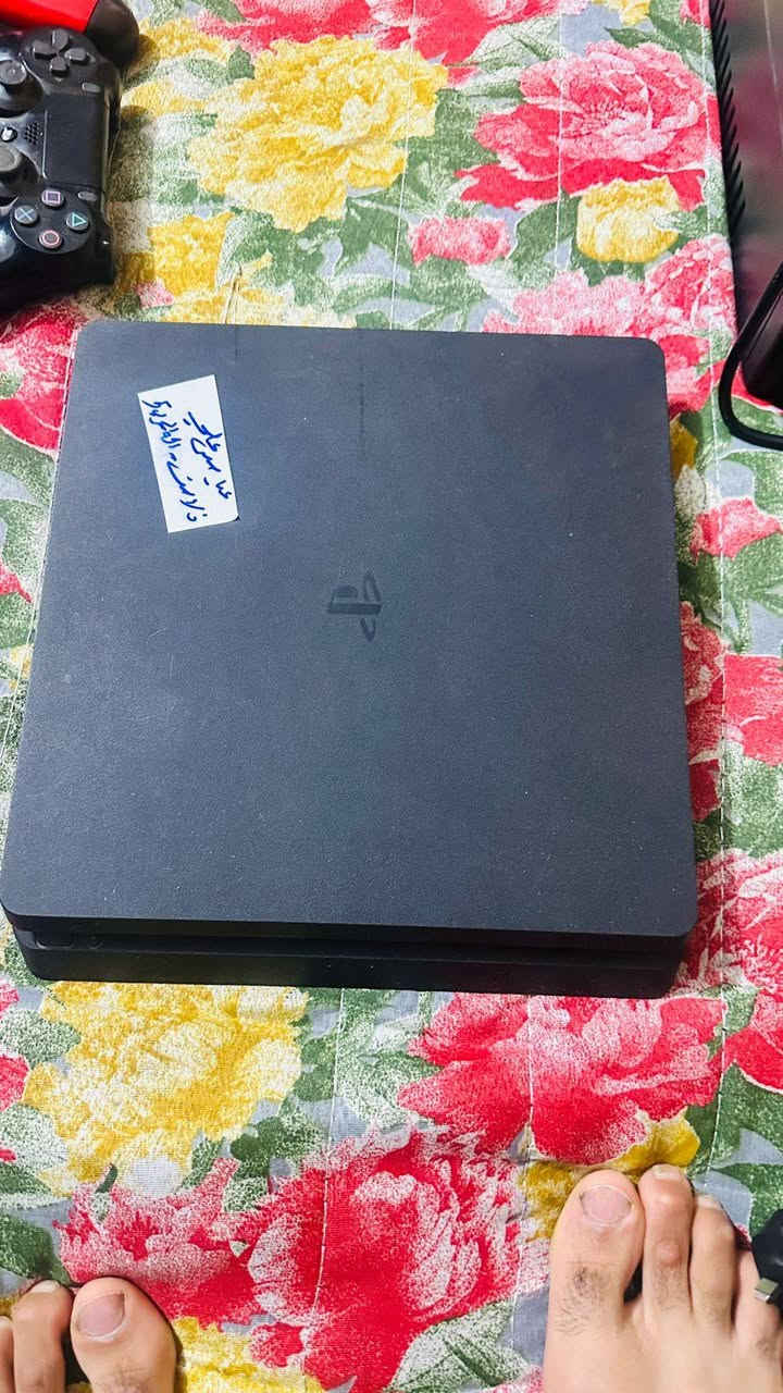 بلي فور سلم مهكر نضافه 100٪ جديد مستخدم شهر فقط بي3 يدات  بيس 25 يو بي اس 850 + وبي العاب منزلهن  وهواي  سعره قفل300  تفاصيل مذكوره اتصل***********
