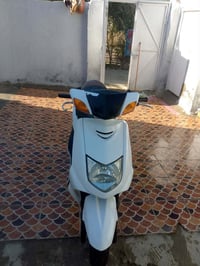 اخوان دراجه سكنس نثيه ياباني للبيع  دراجه شرط شلعه ومعدل  الدراجه عليه...