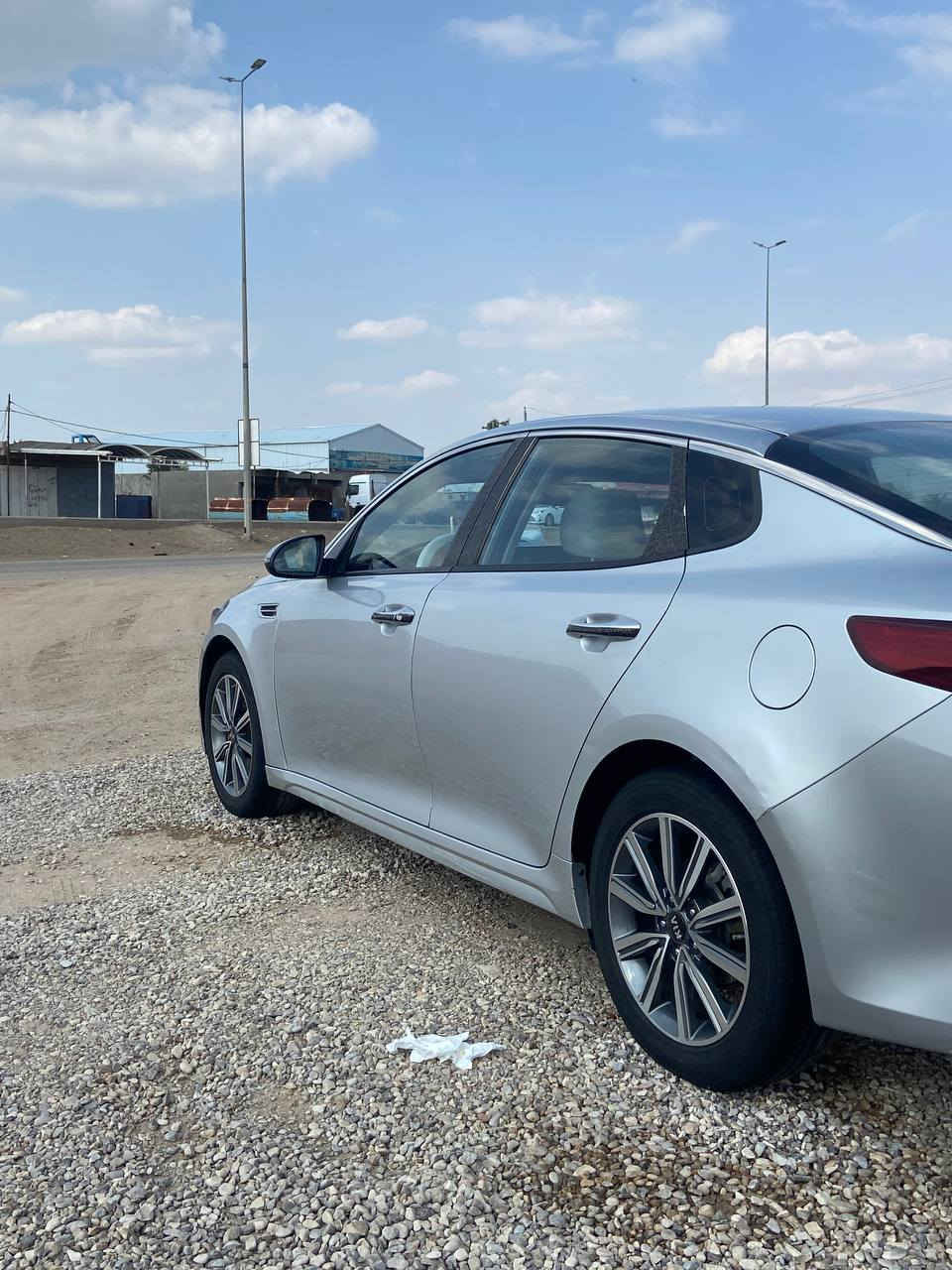 سلام عليكم اوبتما2016شكل 17 خليجي لون سلفر مواصفات شركه دوليه العامه مكينه2000تحكمات ستيرن اشاير مري بلوجكتر امامي
ماشيه 140حقيقي
رقم اربيل مجدد لل2030 يلا تنفذ
راعيهه يمي
سياره جاهزه
تبريد ثلج
ويل مال 2020وتخم تاير بيهه قبل فتره مشدود
السونار مرفق بل منشور بيهه دفعه يم العلامه مال كيا بدعاميه بشرط حته بدون بارد مجرد مطبگين البنيد وبرغي واحد من الجاملغ علمود التطبيگ وشرط السونار وين ميعجبك وهذا البارد اليم لباب ولا مبين بل حقيقه ولباقي كفاله.  السياره احله من الصور وجديده كلش وماعايزه كلشي
مكان السياره واسط
السعر155وبيهه مجال لشراي
***********
***********خاص مامتواجد
