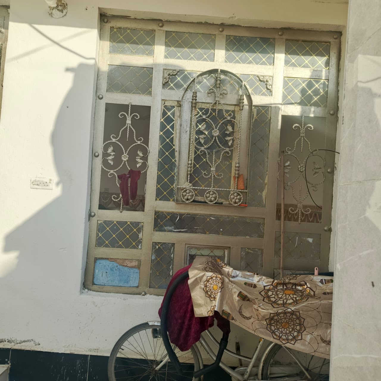 بسعر مناسب جدا  مشتمل طابو زراعي
مساحة ١٢٤ متر في كسيرات خلف المول الجديد مباشر 

بناء حديث كامل كما موضح بالصور موقع جيد جدا 

مكتب عقارات بلدروز بن عريبي

أ - مصطفى عريبي                 ***********  واتساب

عنوان المكتب الحي العصري 

بداية شارع حاتم القاضي المسعودي
