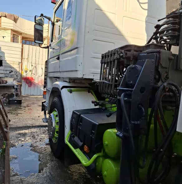 لبيع سكانيه كرين ١١٣ مكينه ١٣  رقم انبار الماني بسمي كرين بل سنويه جهاز ١٠ طن هياب سلايتين دبل رجل سنكل تك تاير،مكان بغداد السعر ٢٨٠  الاستفسار ***********
