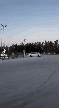 بيع او مراوس بكورلا هايبرد 24/25
هونداي اكيوس 2014

تقرير وصور امريكا بالمنشور

والسعر 165$

والرزق للجميع انشاء الله ❤️❤️

لون سلفر 

رقم بغداد الماني مميز 13377ف

مشروع وطني .. 

سنوية جديدة هزة جديده لل2028

السياره بأسمي..تحويل نفس اليوم

حجم محرك5000

‏V8

كليين❤️

 

اعلى مواصفات بالاكيوس

 

لايت متحرك بنضام ال AFLS

الناصي 3 عدسات led 

والعالي ليزر فكس 3 عدسات 

كامرات 360 درجة

رادارات 360 درجة

حساسات 360 درجة 

داتو شو

رادار امامي توقف ذاتي تحديد مسافة وتحديد مسار وبريك آلي 

‏Automatic dimming بالمرٱة الجانبيه مع رادار جانبي ونقطة عمياء

شاشة عرض امامية مع هارد داخلي 30GB  يدعم خاصية ال Jock box

كشنات جلد مع تحكم كهربائي كامل بالامامي والخلفي مع تدفأة وتبريد للكل

نضام air suspension  

بالاضافة الى الجوبلسات مكبوسات بسمك 4 ملم مسلح (جوب مارسدس غواصه)

شاشات خلفية عرض مع تحكمات كامله مع ماوس خلفي 

بردات خلفيه كهرباء عدد 3

جنطه كهرباء 

4 جام اوتو 

٤ بيبان شفط

وبعد بيها مواصفات هواي 

مكانها بابل 

ماشية 127.5mi

***********
