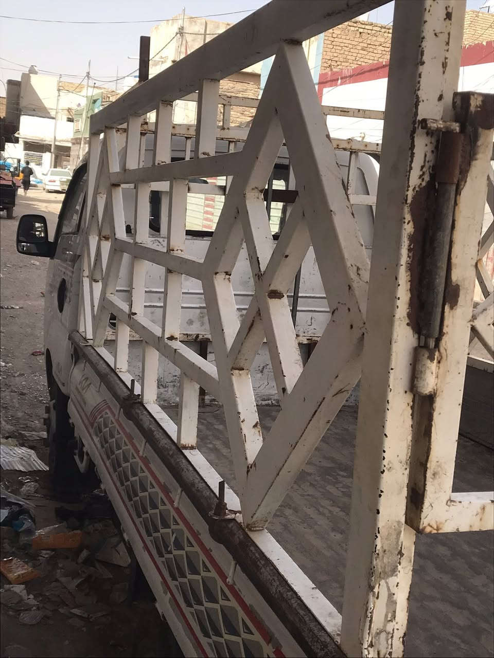 السلام عليكم محجر للبيع العنوان ديوانية أتصل ع الرقم ***********
