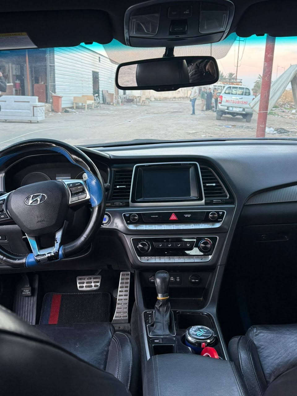 سوناتا موديل 2018
فول مواصفات 
وارد امريكي ضرر موضح بلمنشور 
بيهة قطع صبغ 
رقم بغداد بسمي 
السعر 110وبيهة مجال 
***********
