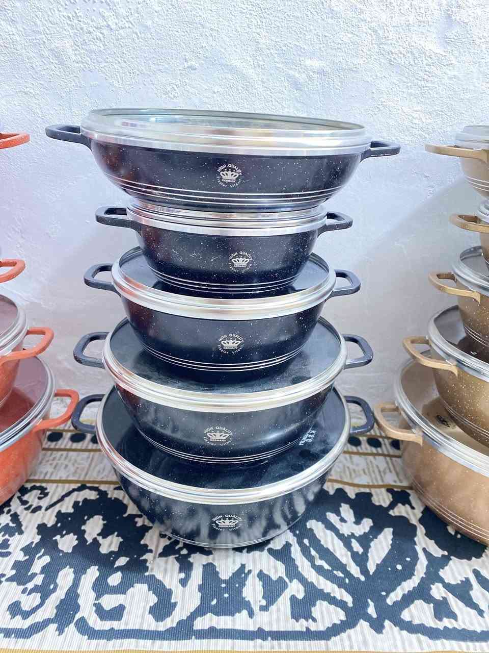 السلام عليكم متوفر سيت جدورة كرانيت 4 قطع وتبسي ب 45 والسيت الجوزي سعره 25 والمفرد قياس 32 ب 15 وقياس 28 ب 10 وقياس 26 ب8 وقياس 20 ب 6 والتبسي قياس 28 ب 8 
توصيل لكل محافظات العراق 5 داخل حي النصر التوصيل الف🚚


**إذا كنت صاحب هذا الإعلان وتريد حذفه لأي سبب، رجاءا أرسل رسالة إلى الدعم الفني**