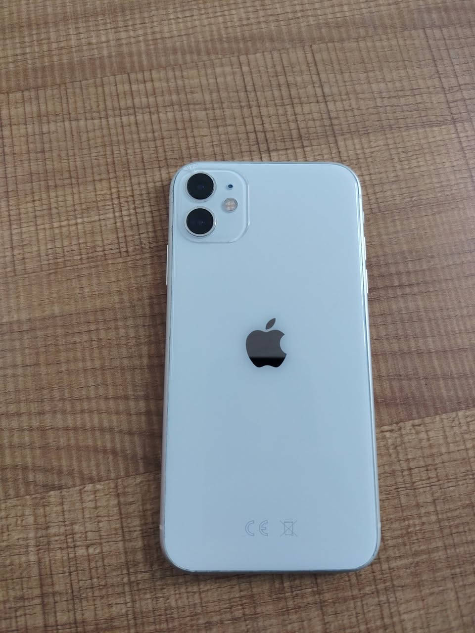 ايفون 11 عادي
ذاكره 64
بطاريه ٧٨
التلفون ممبدل بي اي قطعه ولا شايف صيانه(مبدل ضهر فقط)
سعر 200 الف
***********
