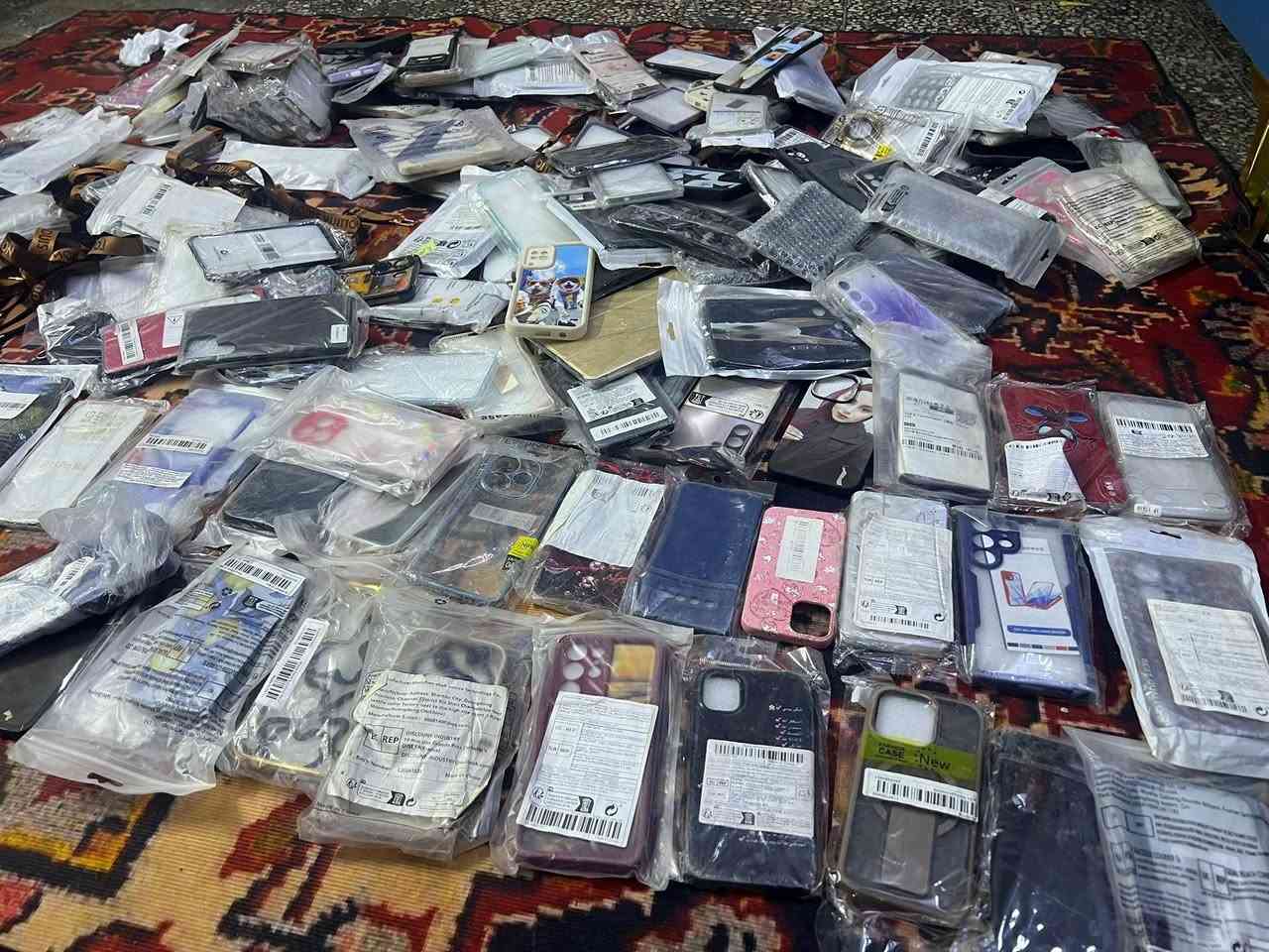 150 إلى 170 قطعة بيهة ايفون هواي وبيهة كلكشي مشكل اليريدهن 25الف


**إذا كنت صاحب هذا الإعلان وتريد حذفه لأي سبب، رجاءا أرسل رسالة إلى الدعم الفني**